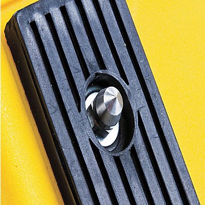 CHECKERS MCSTUD38X15 Wheel Chock Ice Stud