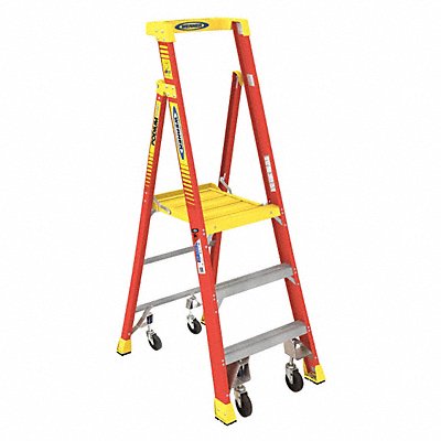 WERNER PD62034C Podium Stepladder 3 ft Fiberglass 300 lb