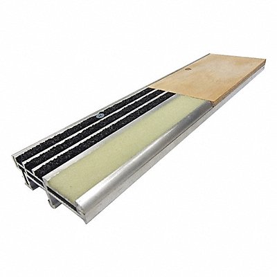 NITEGLOW WPRN3SGNGB3 Stair Nosing Photoluminescent/Black