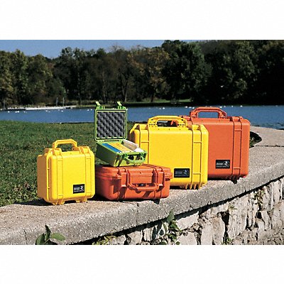 PELICAN 1500 Protective Case Yellow 18.5x14.06x6.93In