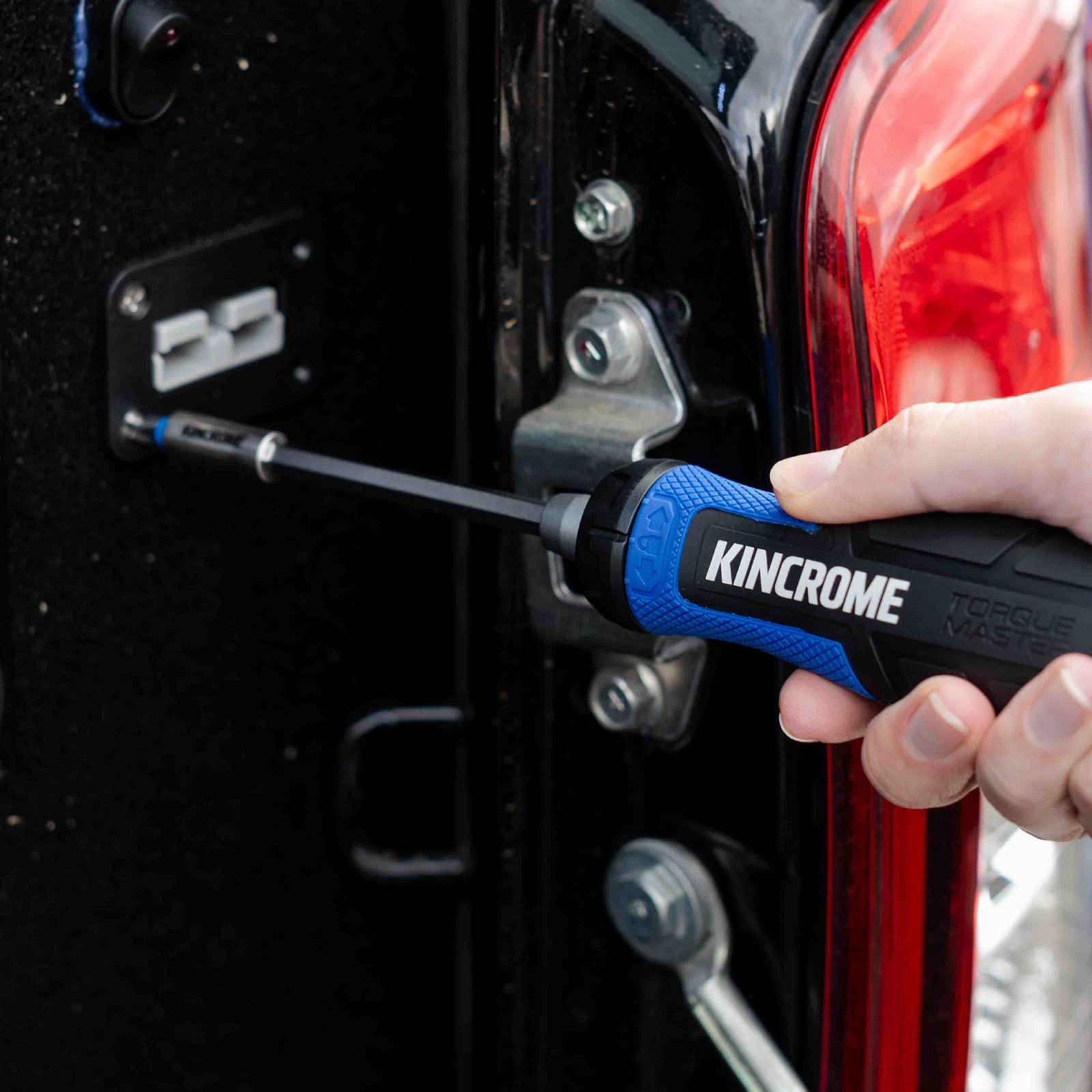 Kincrome K5683 15 Piece Ratcheting Screwdriver - view 6