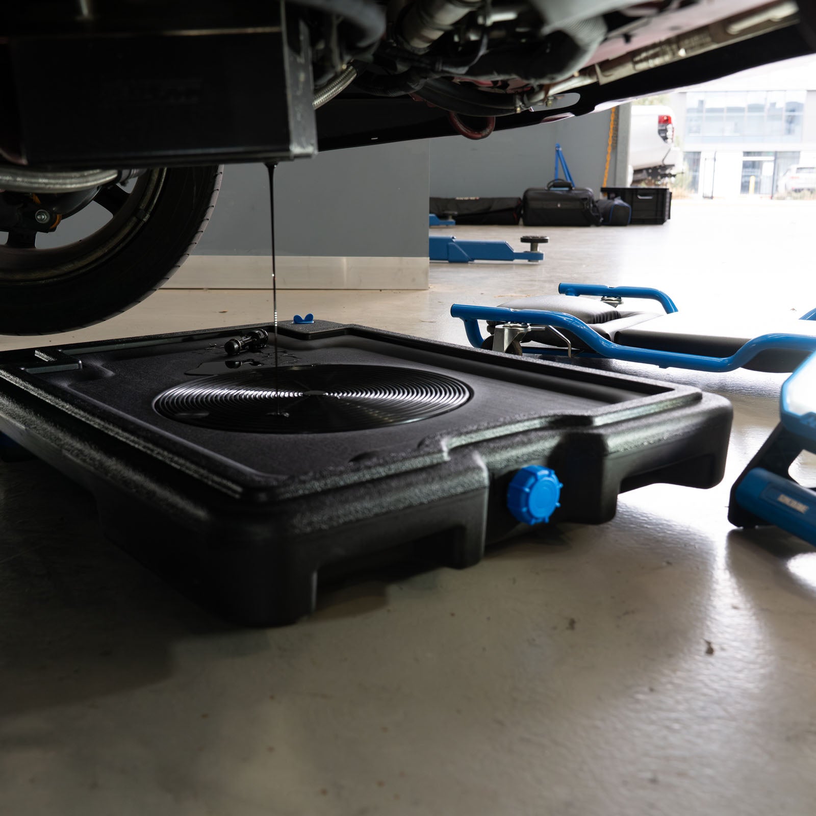 Kincrome K8194 Low Profile Oil Drain Pan 20L - view 9