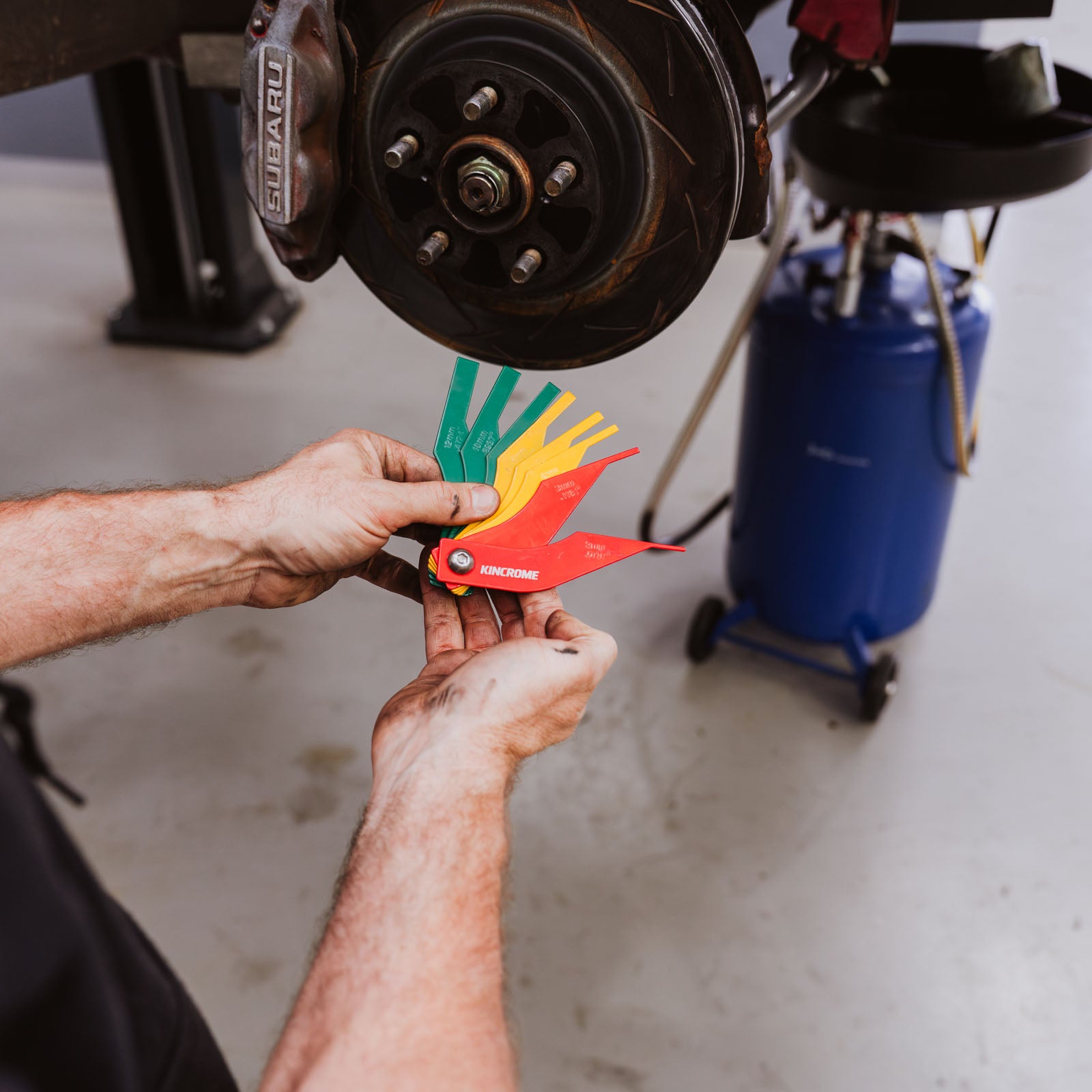 Kincrome K8262 Brake Pad Lining Thickness Gauge - view 4