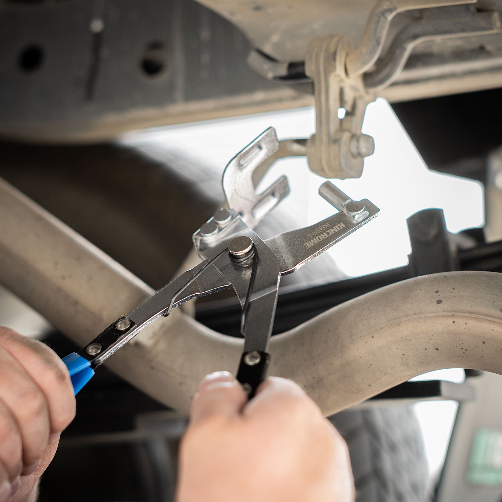 Kincrome K8394 Exhaust Hanger Remover Plier - view 7