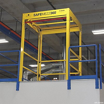 PS INDUSTRIES SMZMM060 Safety Gate 95 inx68 in Yellow