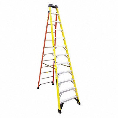 WERNER L7312 Stepladder 375 lb Load Cap. Fiberglass