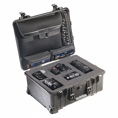 PELICAN 1560LFC Case 1560 with Foam and Sleeve Black