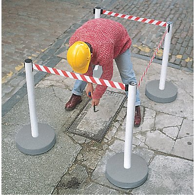 TENSABARRIER 88532STDNOD3XC Barrier Post with Belt 37-3/4 in H