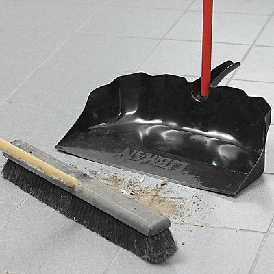 LIBMAN 929 Jumbo Shop Scoop Dust Pan Black