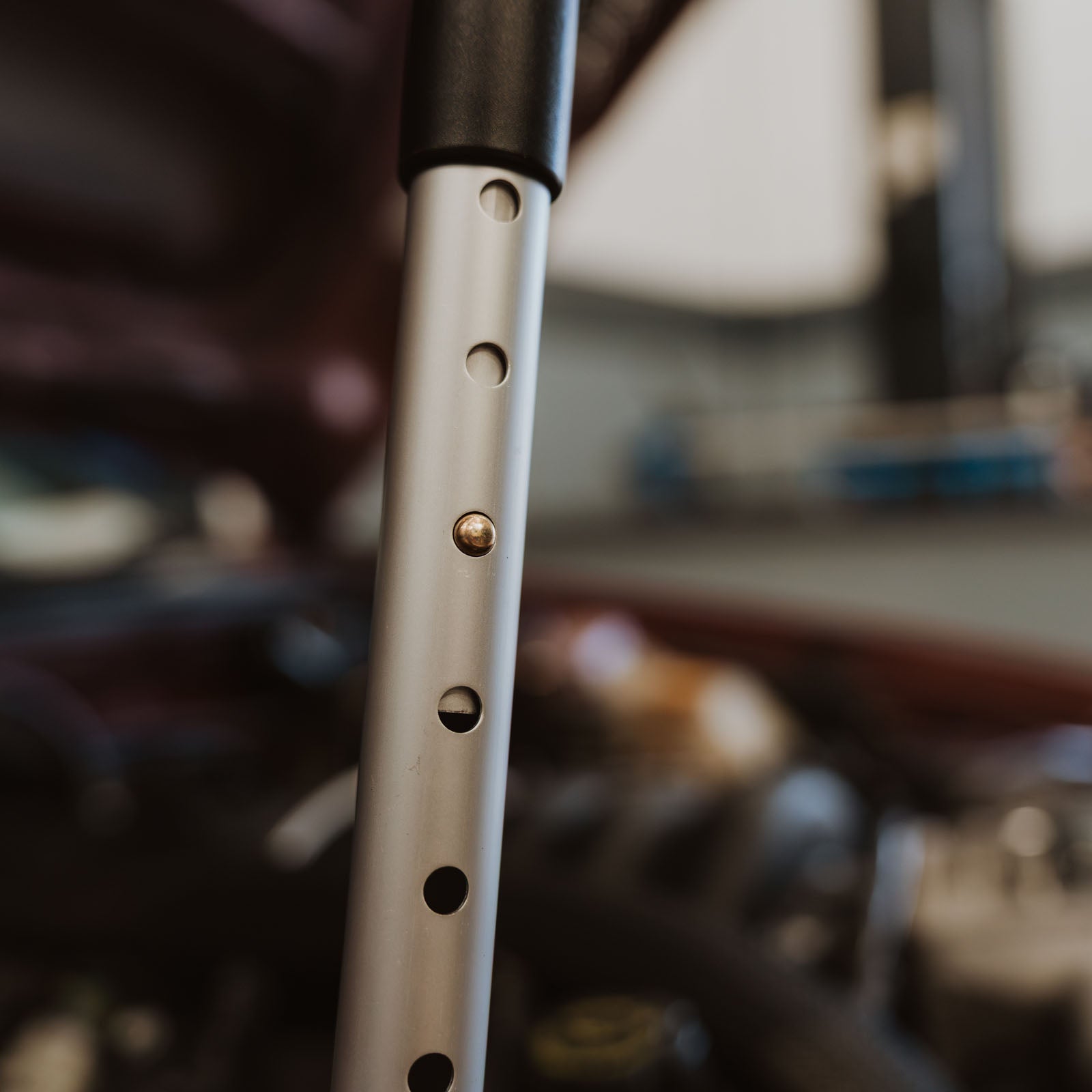 Kincrome K8353 Telescopic Bonnet Support Pole - view 6